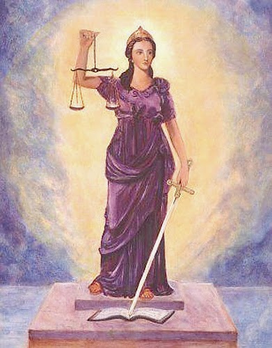 PORTIA ist die Göttin der Gerechtigkeit und Möglichkeit